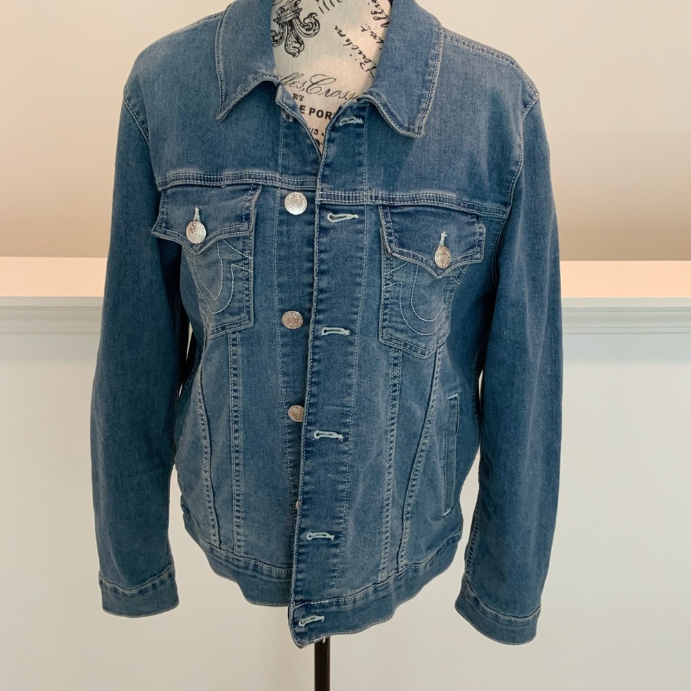 True Religion Blue Denim Jacket with Red Patch men’s size small like new